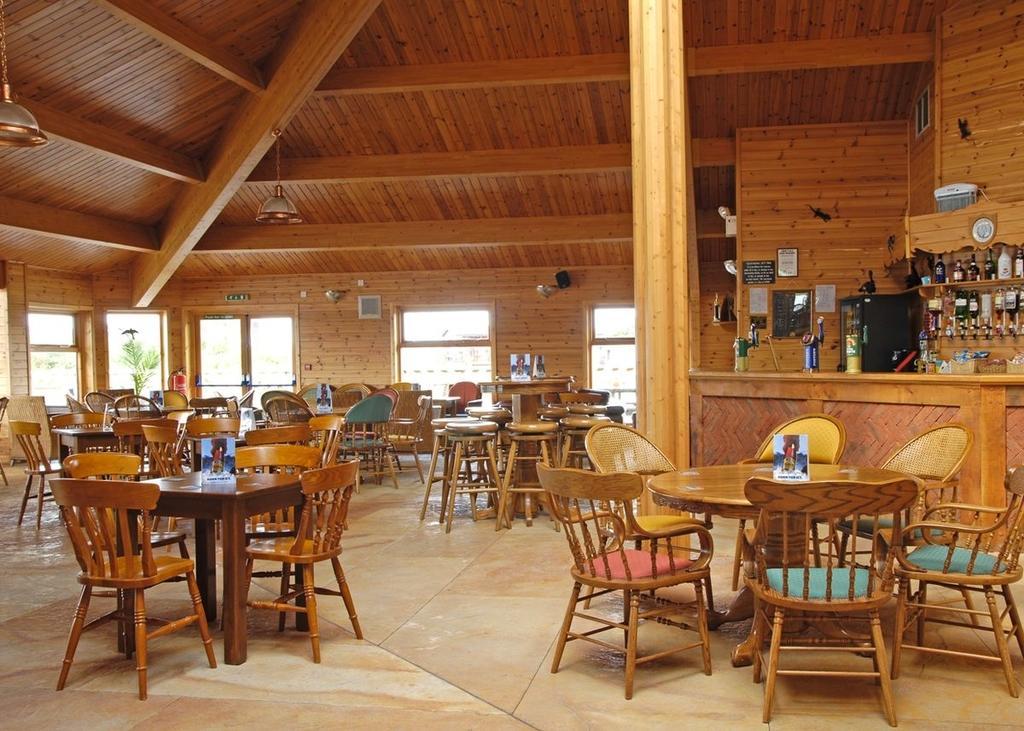 The Springs Lakeside Holiday Park Fladbury Zimmer foto
